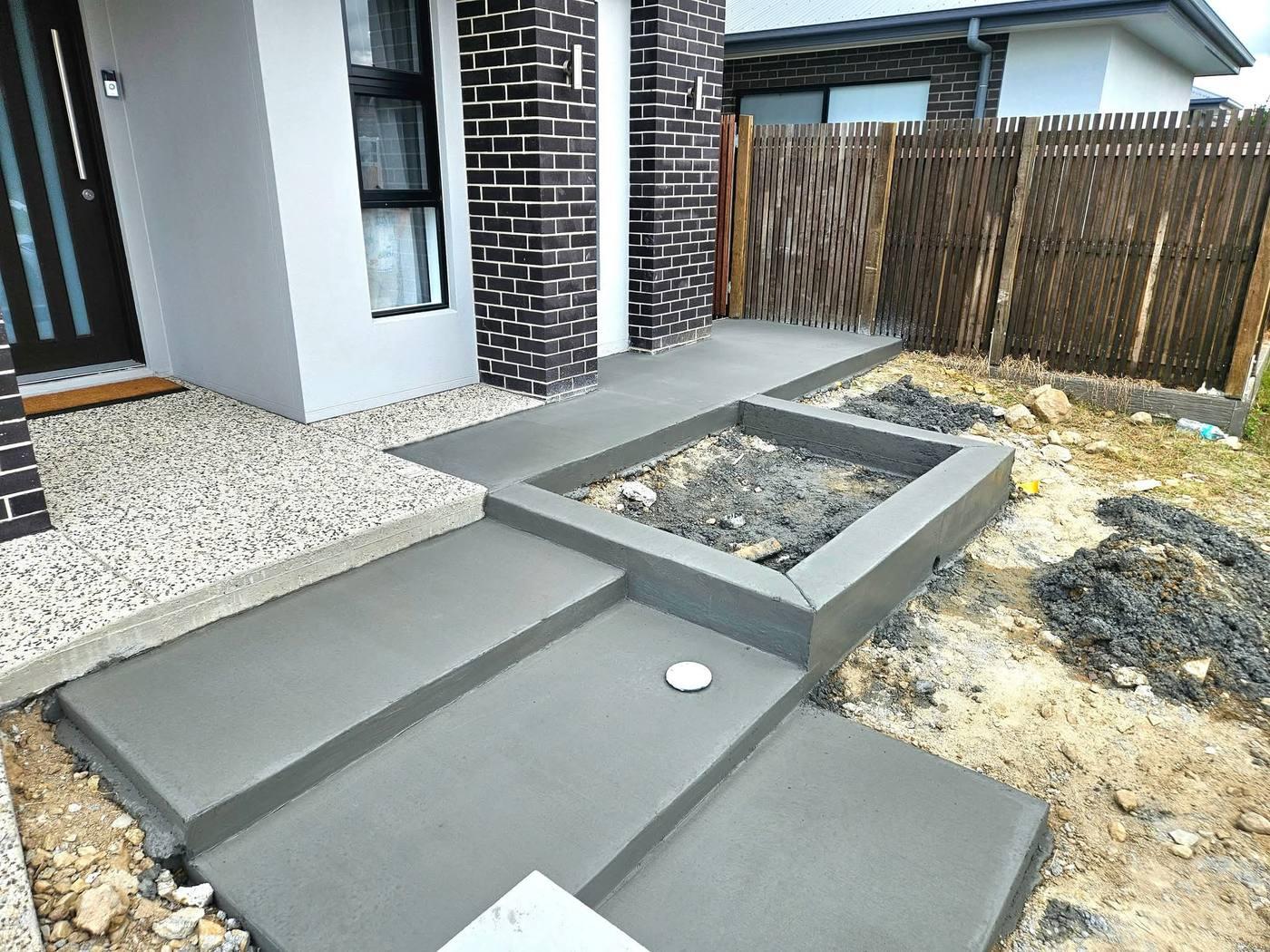 Entry steps & landing