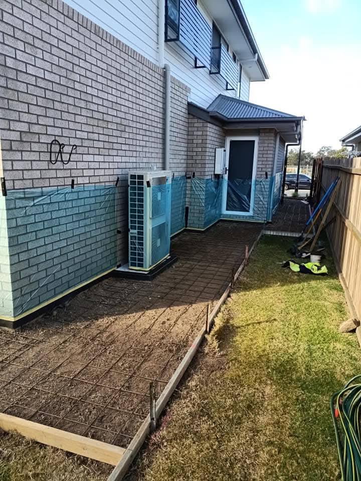 Side access path